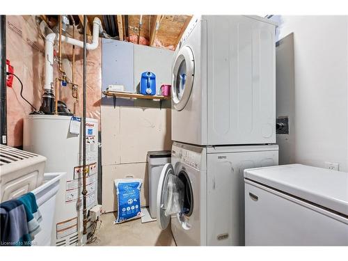 367 Highbrook Crescent, Kitchener, ON - Indoor Photo Showing Laundry Room