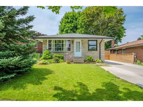 107 Pinedale Drive, Kitchener, ON - Outdoor