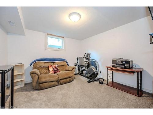 107 Pinedale Drive, Kitchener, ON - Indoor Photo Showing Other Room