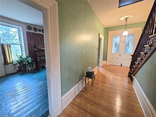 340 Dundas Street E, Waterdown, ON - Indoor Photo Showing Other Room