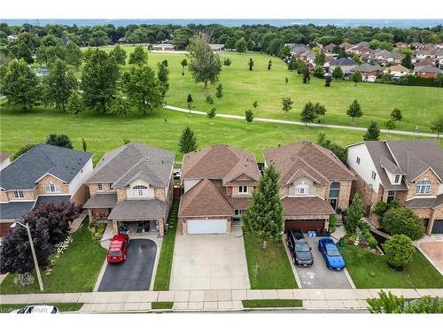 38 Briarose Place, Hamilton, ON - Outdoor