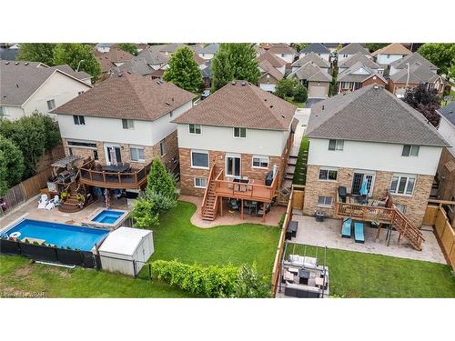 38 Briarose Place, Hamilton, ON - Outdoor With In Ground Pool With Deck Patio Veranda With Exterior