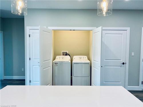 463 Warren Street, Goderich, ON - Indoor Photo Showing Laundry Room