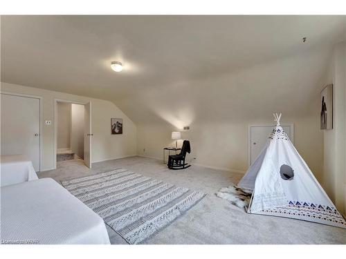 202 Forsyth Drive, Waterloo, ON - Indoor Photo Showing Bedroom