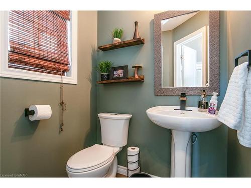 74 Forest Creek Drive, Kitchener, ON - Indoor Photo Showing Bathroom