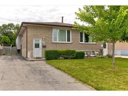 66 Bakersfield Drive  Cambridge, ON N1R 6X6