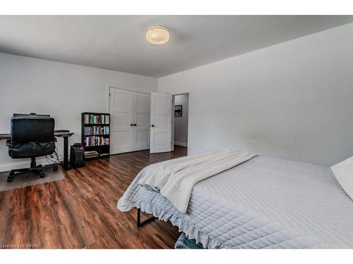 174 Vermont Street, Waterloo, ON - Indoor Photo Showing Bedroom