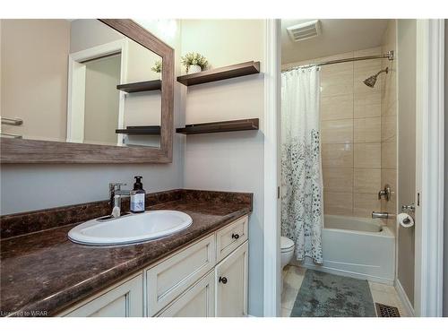 74 Forest Creek Drive, Kitchener, ON - Indoor Photo Showing Bathroom