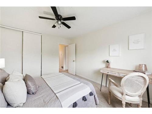 38 Mount Pleasant Drive, Brampton, ON - Indoor Photo Showing Bedroom