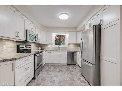 45 Edwin Crescent, Tillsonburg, ON - Indoor Photo Showing Kitchen With Stainless Steel Kitchen