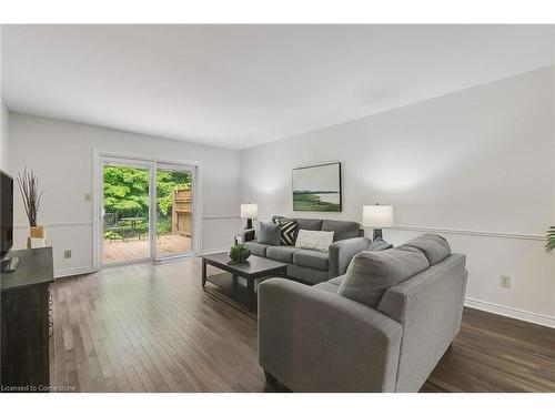 45 Edwin Crescent, Tillsonburg, ON - Indoor Photo Showing Living Room