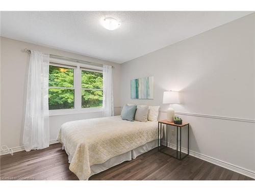 45 Edwin Crescent, Tillsonburg, ON - Indoor Photo Showing Bedroom