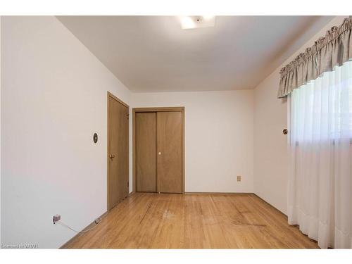 36 Ridgeway Avenue, Guelph, ON - Indoor Photo Showing Other Room