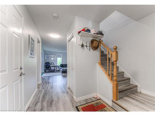 574 Bonavista Drive, Waterloo, ON - Indoor Photo Showing Other Room