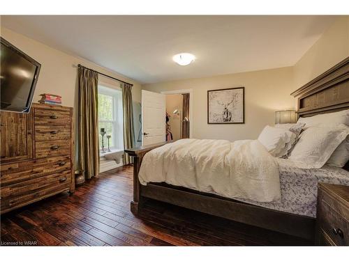 4453 Sideroad 20 Road, Puslinch, ON - Indoor Photo Showing Bedroom