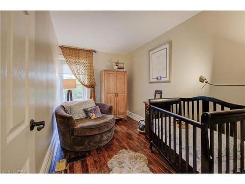 4453 Sideroad 20 Road, Puslinch, ON - Indoor Photo Showing Bedroom