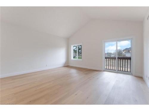 234 Mount Pleasant Street, Brantford, ON - Indoor Photo Showing Other Room