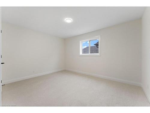 234 Mount Pleasant Street, Brantford, ON - Indoor Photo Showing Other Room