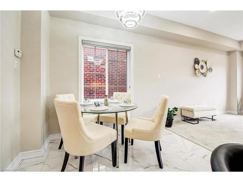 39 Elsegood Drive, Guelph, ON - Indoor Photo Showing Dining Room