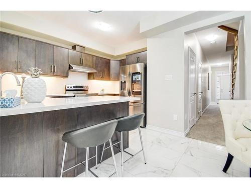 39 Elsegood Drive, Guelph, ON - Indoor Photo Showing Kitchen