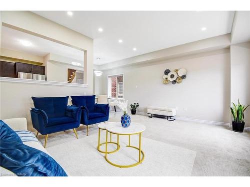 39 Elsegood Drive, Guelph, ON - Indoor Photo Showing Living Room