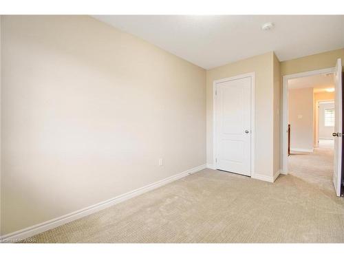 39 Elsegood Drive, Guelph, ON - Indoor Photo Showing Other Room