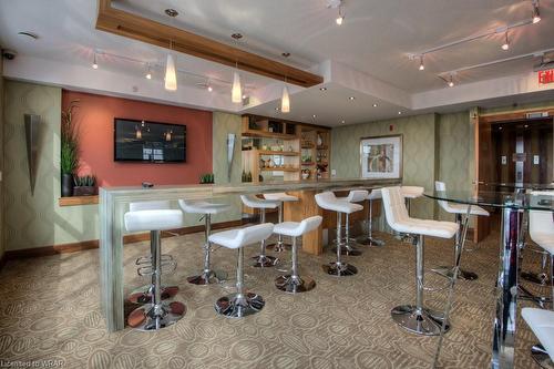 325-112 Benton Street, Kitchener, ON - Indoor Photo Showing Dining Room