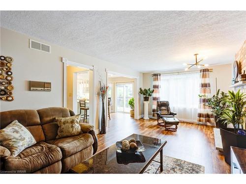 6 Zeffer Place, Kitchener, ON - Indoor Photo Showing Living Room