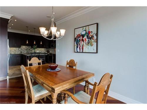 602-223 Erb Street W, Waterloo, ON - Indoor Photo Showing Dining Room