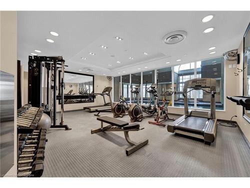 714-350 Red Maple Road, Richmond Hill, ON - Indoor Photo Showing Gym Room