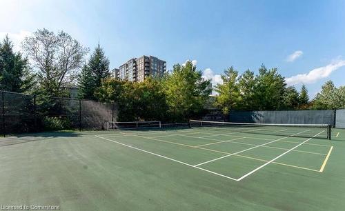 714-350 Red Maple Road, Richmond Hill, ON - Outdoor