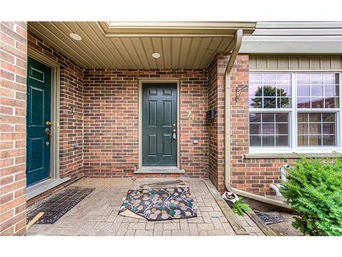 26-250 Keats Way, Waterloo, ON - Outdoor With Exterior