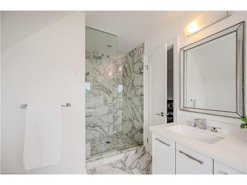 98A Galbraith Avenue, Toronto, ON - Indoor Photo Showing Bathroom