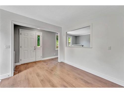 7 Hillside Drive, Kitchener, ON - Indoor Photo Showing Other Room