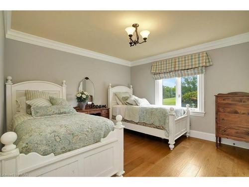 146 Silver Maple Crescent, North Dumfries, ON - Indoor Photo Showing Bedroom