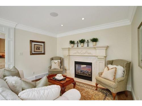146 Silver Maple Crescent, North Dumfries, ON - Indoor Photo Showing Living Room With Fireplace