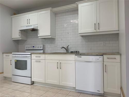 173 Louisa Street, Kitchener, ON - Indoor Photo Showing Kitchen