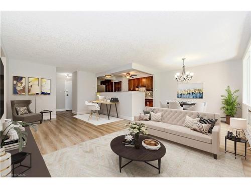 103-400 Champlain Boulevard, Cambridge, ON - Indoor Photo Showing Living Room