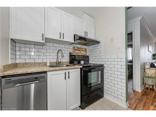 803-64 Benton Street, Kitchener, ON - Indoor Photo Showing Kitchen