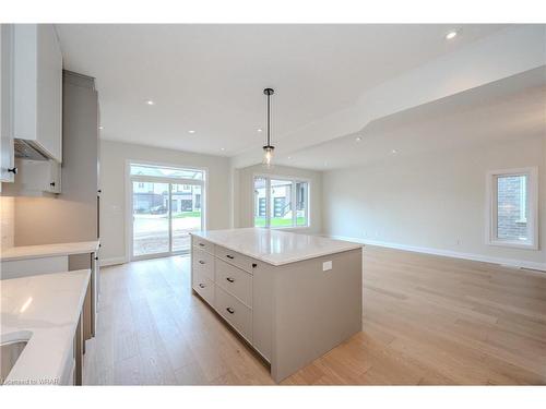 Lot 14-26 Carina Street, Kitchener, ON - Indoor