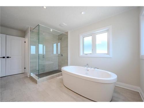 Lot 14-26 Carina Street, Kitchener, ON - Indoor Photo Showing Bathroom