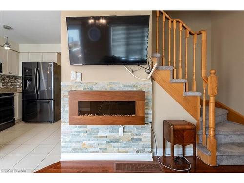 915 Cook Crescent Crescent, Shelburne, ON - Indoor With Fireplace