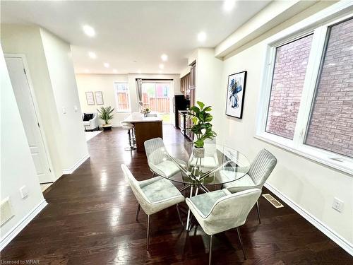 47 West Oak Trail, Kitchener, ON - Indoor Photo Showing Dining Room