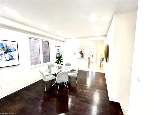 47 West Oak Trail, Kitchener, ON - Indoor Photo Showing Dining Room