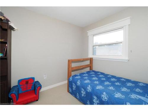 623 Guelph Street, Kitchener, ON - Indoor Photo Showing Bedroom