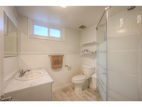 61A Cumberland Street, Brantford, ON - Indoor Photo Showing Bathroom