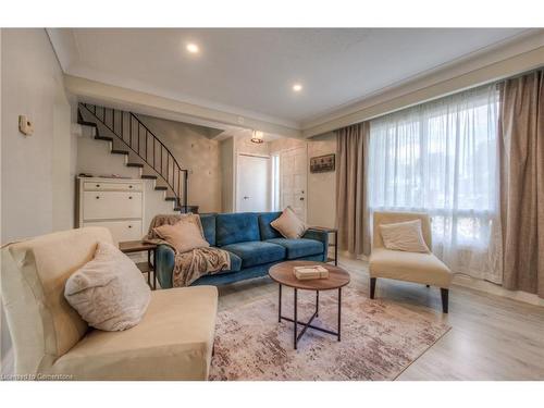 61A Cumberland Street, Brantford, ON - Indoor Photo Showing Living Room