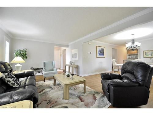 106 Dunadry Lane, Freelton, ON - Indoor Photo Showing Living Room