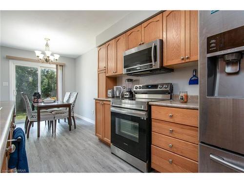 776 Paris Boulevard, Waterloo, ON - Indoor Photo Showing Kitchen