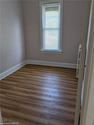 4-99 Roseview Avenue, Cambridge, ON - Indoor Photo Showing Other Room